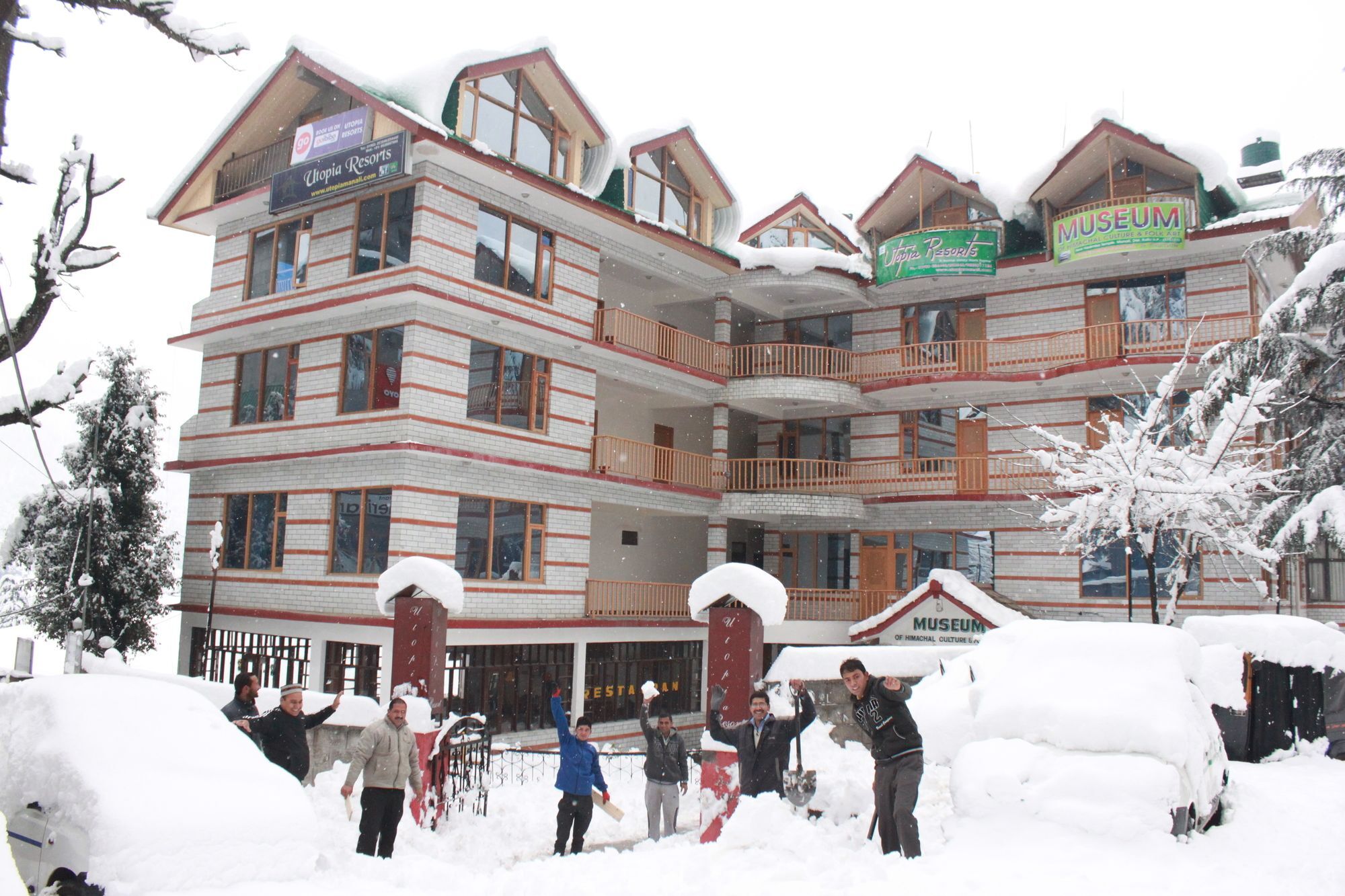 Utopia Resorts & Spa Manāli Eksteriør billede